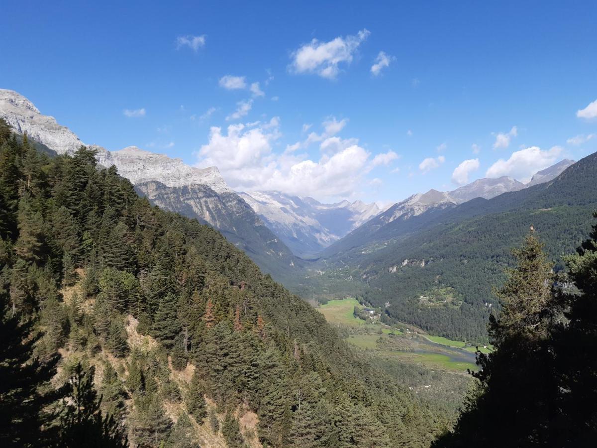 Apartamento En Pirineos Б'єльса Екстер'єр фото