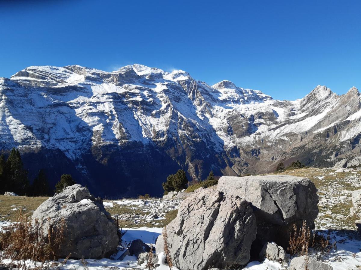 Apartamento En Pirineos Б'єльса Екстер'єр фото